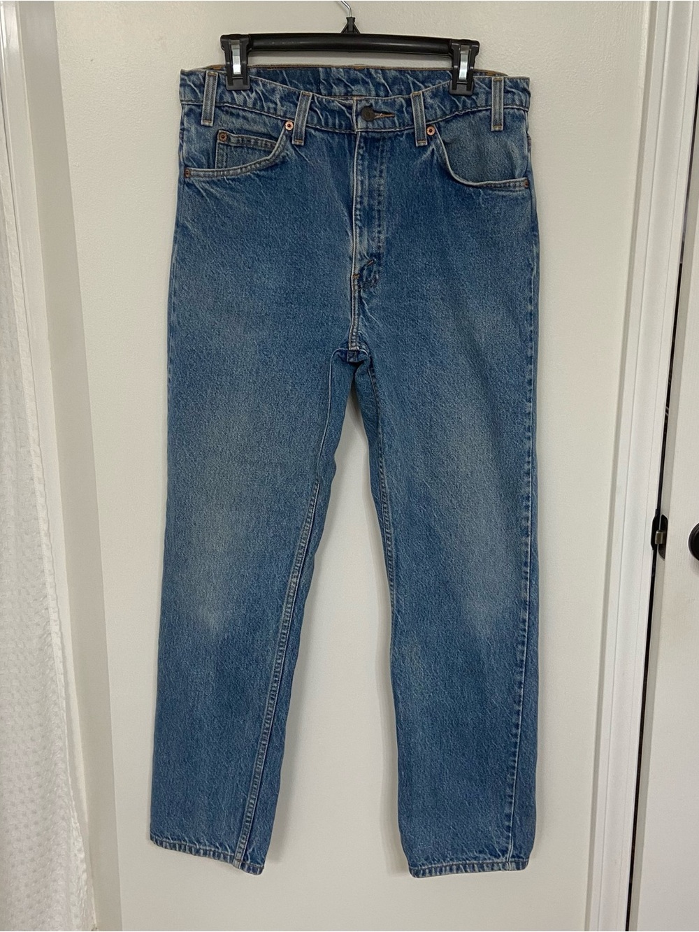 Vintage Y2K Levi’s 505 Jeans 34x30.5Straight Leg Orange Tab Medium Wash Denim